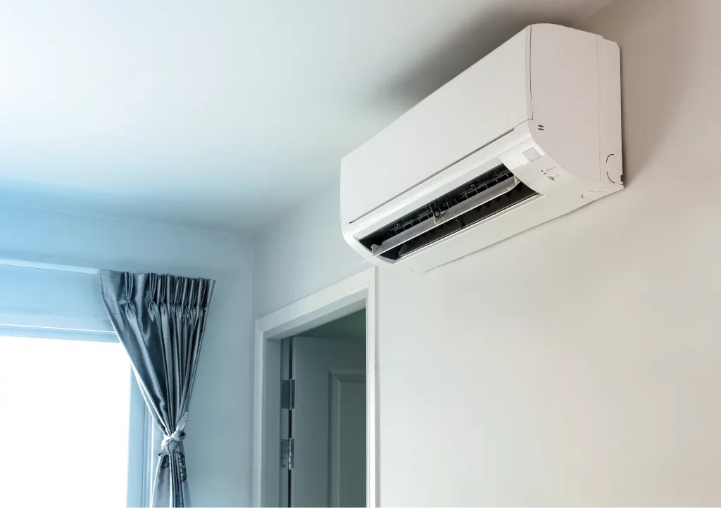 Climatizzatore a parete in un ambiente domestico