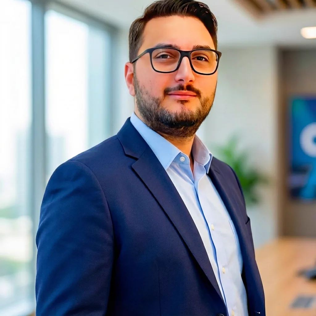 Consulente del team A.Z. Servizi in ufficio